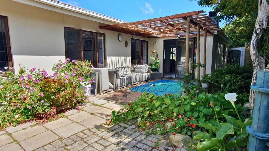 2 Bedroom Property for Sale in Dana Bay Western Cape